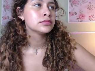 curlydani webcam