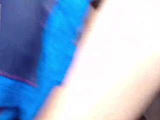 curlydani Tease live webcam