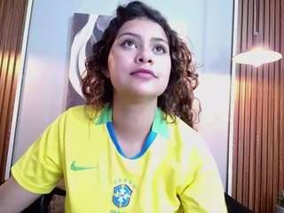 curlydani