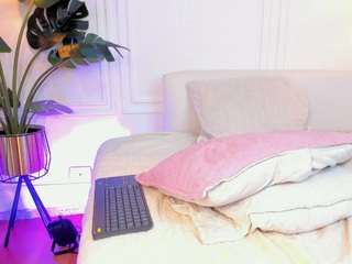 dafnne-hills from CamSoda is Freechat
