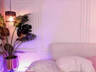  dafnne-hills chat room