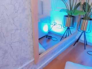  dafnne-hills chat room