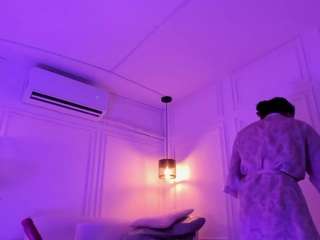 dafnne-hills live cam profile