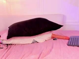 dafnne-hills Live Webcam on CamSoda