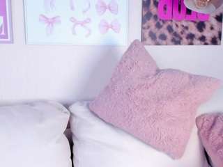 dafnne-hills Sex Cam Show