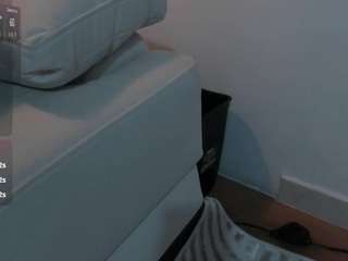 dafnne-hills live webcam show