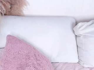 Dafnne-Hills live webcam show