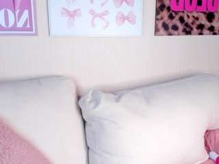Dafnne-hills's live stream