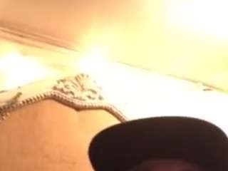 kaneswang2420 Live Webcam on CamSoda