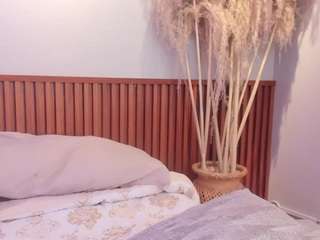  miahivanov chat room