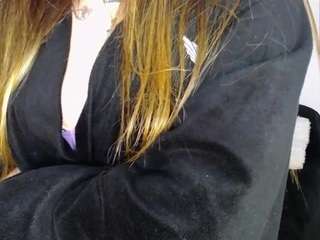 violetta-afrodit... Live Webcam on {site_name}