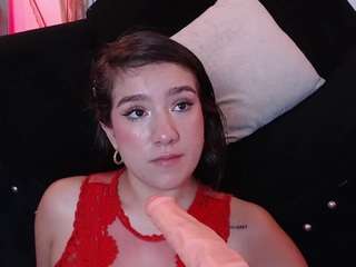 Live webcam model zharaboom on Soda Cams