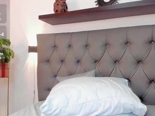 ariel-blossomm webcam