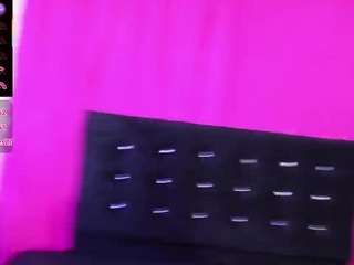 le modèle cutenaked-8 est en webcam porno dans un show sur le site camsoda, il possède les tags suivants: anal toys,black hair,brown eyes,cumshot,flat chested,lean,no drinking,no smoking,spank,tease,teen 18,young adult,hd