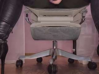 jolie-orchid's CamSoda show and profile