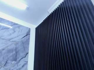 luna-ember's CamSoda show and profile