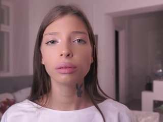 kittyummy Live Webcam on CamSoda