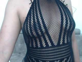 le modèle redveelvet25 est en webcam porno dans un show sur le site camsoda, il possède les tags suivants: ass bouncing,sport,pussyplay,sexwebcam,shaved,shaved pussy,skinny,small tits,spank,spanking,squirt,orgasm,squirter,strip,striptease,tattoos,tease,teen 18,tiny tits,vr sex