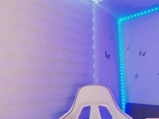 sweettvera Black live webcam