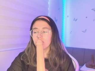 sweettvera Live Webcam on CamSoda