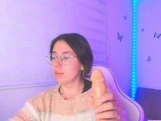 Live cam show with sweettvera