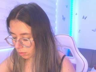 sweettvera live webcam show