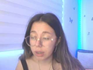 sweettvera live cam preview