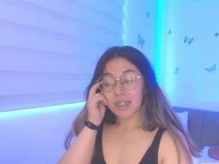 sweettvera live cam preview