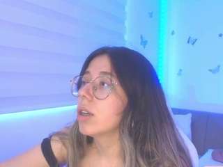 sweettvera live cam preview