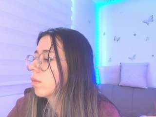 sweettvera live cam preview