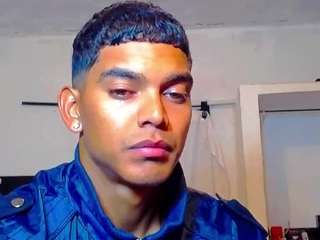 themykeone webcam