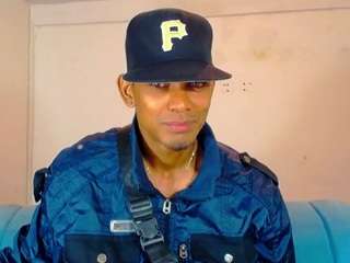 Themykeone's cam show statistics and live stream