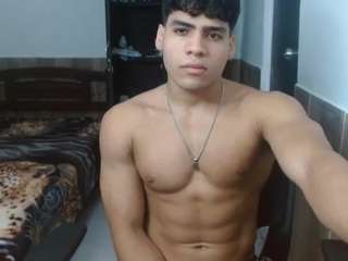 tylergold23 webcam model