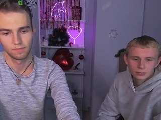 astren-villo webcam model