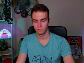 astren-villo live cam profile