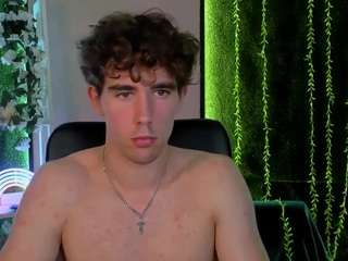 astren-villo Sex Cam Show