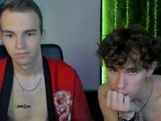 astren-villo Sex Cam Show