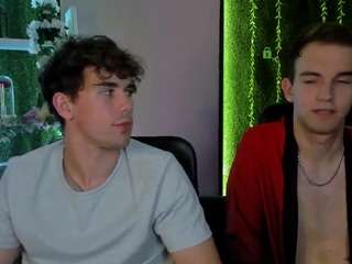 astren-villo Sex Cam Show