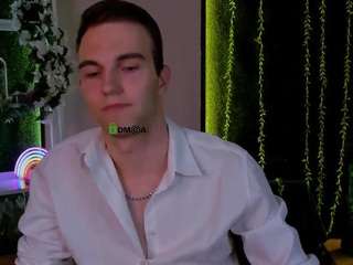 astren-villo Sex Cam Show