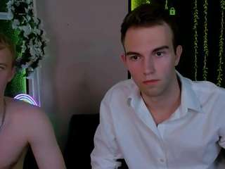 astren-villo Sex Cam Show