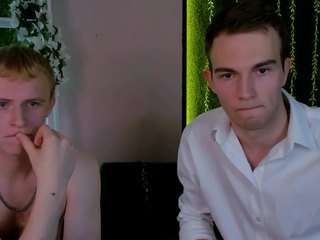 astren-villo Sex Cam Show