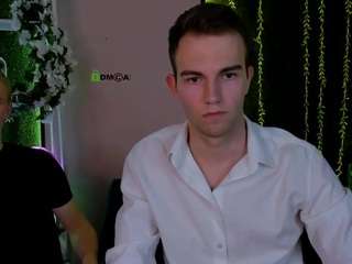 astren-villo Sex Cam Show