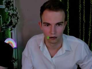 astren-villo Sex Cam Show