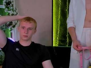 astren-villo Sex Cam Show
