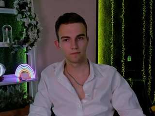 astren-villo Sex Cam Show