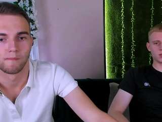 astren-villo Sex Cam Show