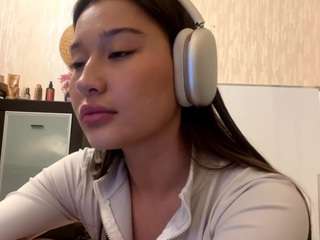 Sexy Aurorathomas wants you to fuck her body now aurorathomas from CamSoda