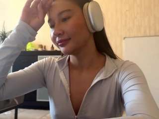  aurorathomas chat room