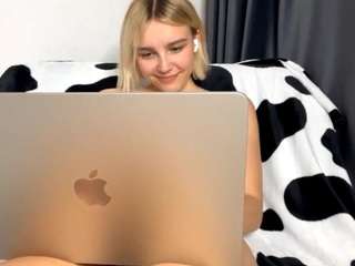 clairewilliams webcam