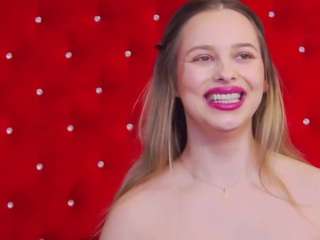 ellssajeann Live Webcam on CamSoda